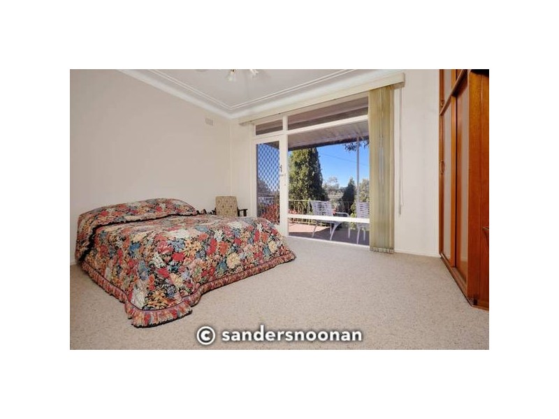 5 Booyong Avenue, Lugarno NSW 2210