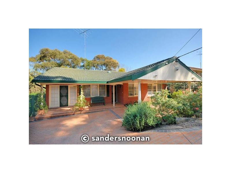 38 Jindabyne Crescent, Peakhurst Heights NSW 2210