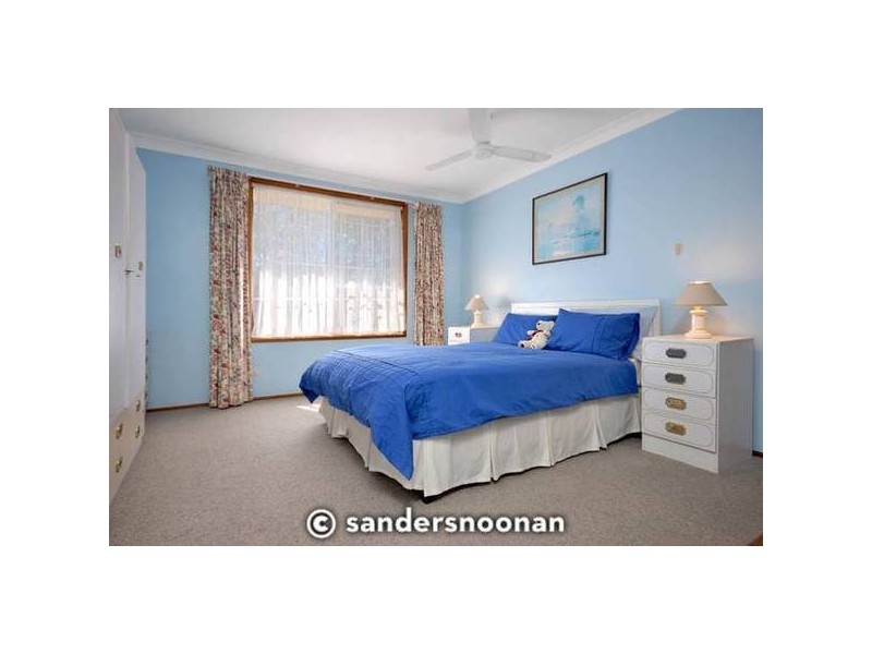 3 Beale Crescent, Peakhurst NSW 2210