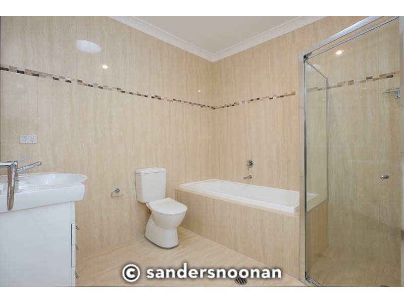 7/6 Waldo Crescent, Peakhurst NSW 2210