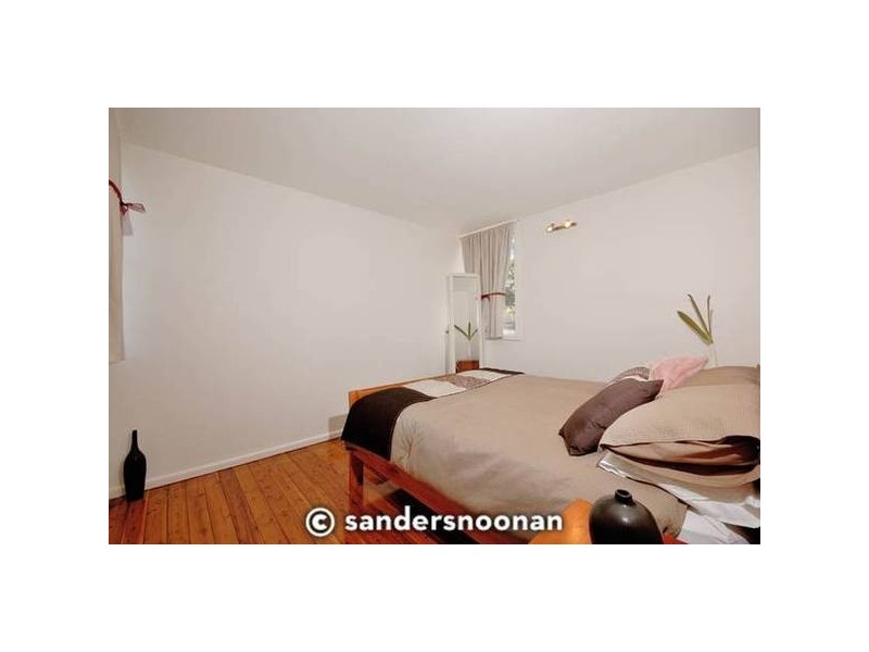 19 Caledonia Crescent, Peakhurst NSW 2210