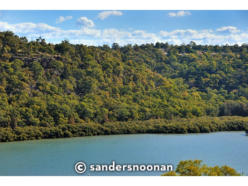 174 Lugarno Parade, Lugarno NSW 2210