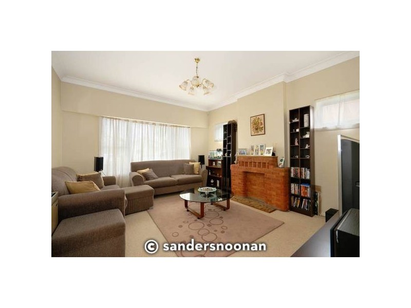 8 George Street, Bexley NSW 2207