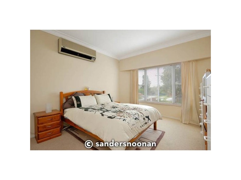 8 George Street, Bexley NSW 2207
