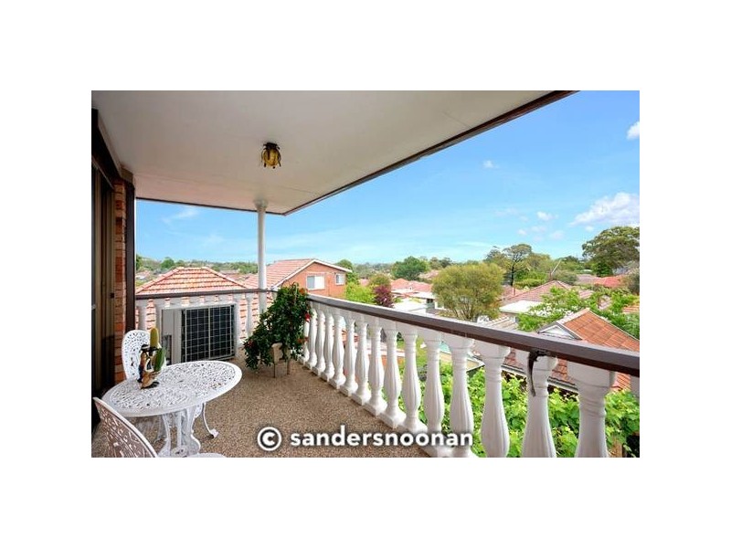 32 Lyla Street, Beverly Hills NSW 2209