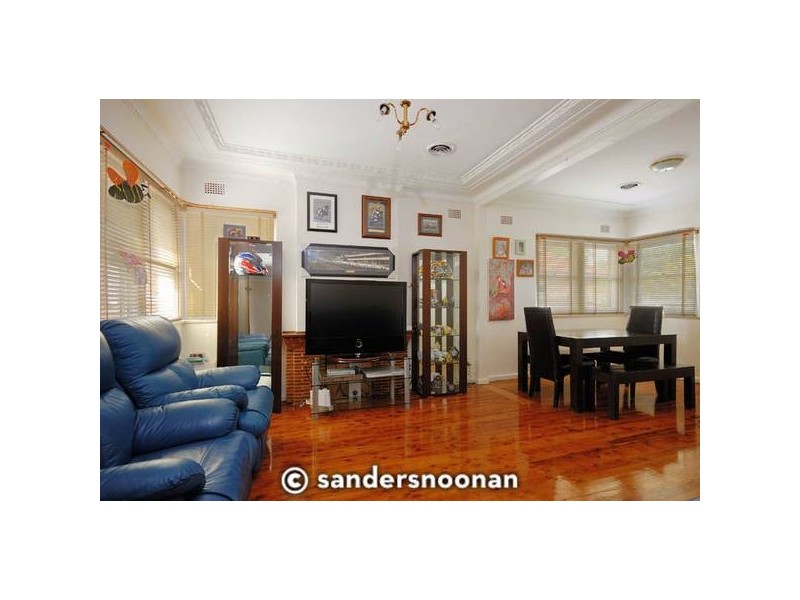 60 Tallawalla Street, Beverly Hills NSW 2209