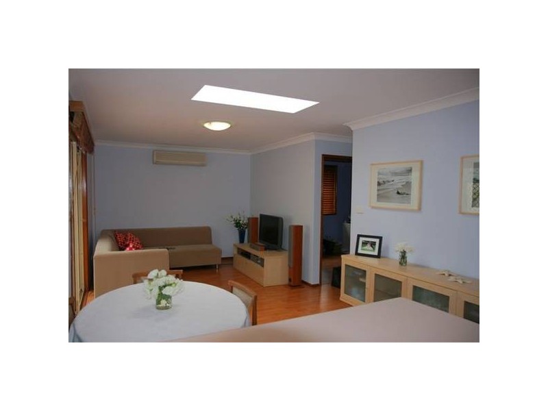 8A Mavis Avenue, Peakhurst NSW 2210