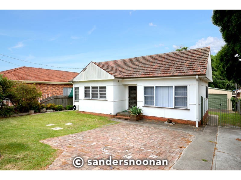 6 Lillian Road, Riverwood NSW 2210