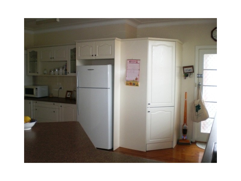 5 Waldo Crescent, Peakhurst NSW 2210