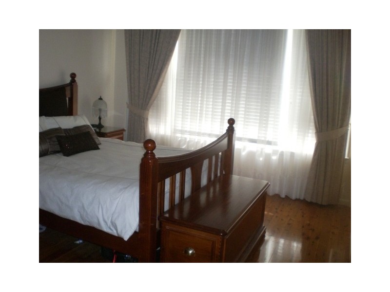 5 Waldo Crescent, Peakhurst NSW 2210