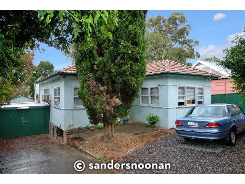 34 Anderson Road, Mortdale NSW 2223