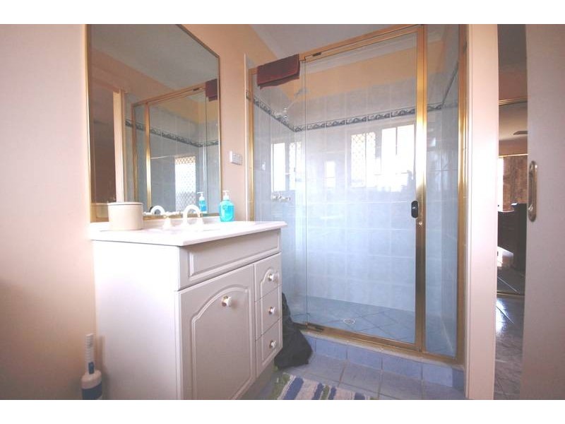 31 Pine Valley Drive, Joyner QLD 4500