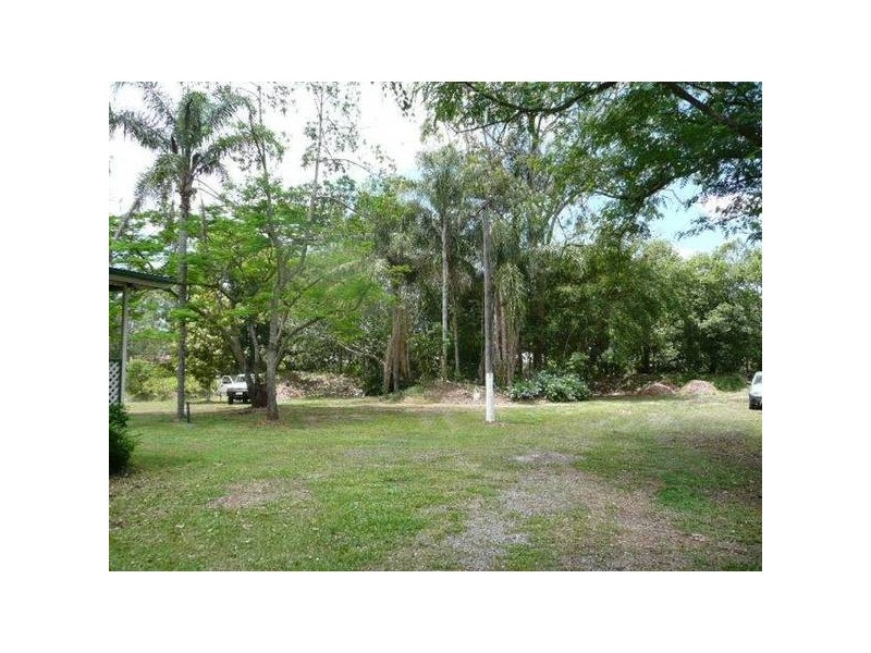 27 Youngs Crossing Road, Joyner QLD 4500