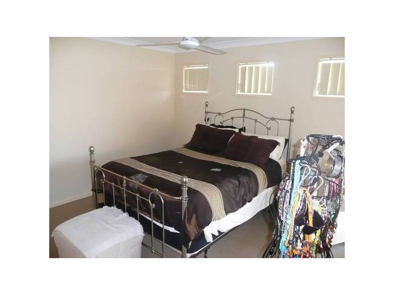 Eatons Hill QLD 4037