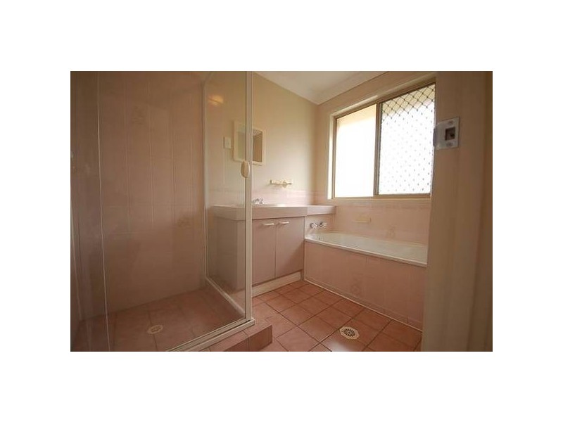 8 Coops Place, Joyner QLD 4500