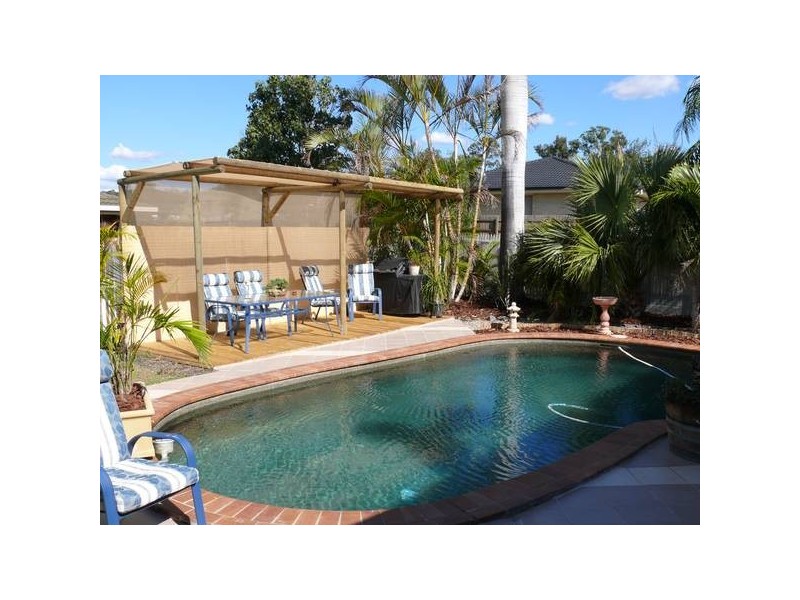 17 Kurrajong Drive, Warner QLD 4500