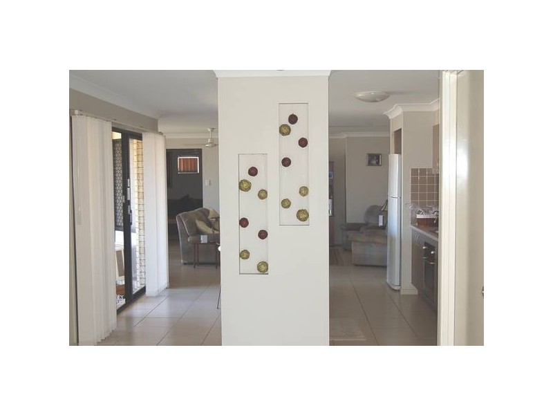 8 Catani Court, Warner QLD 4500