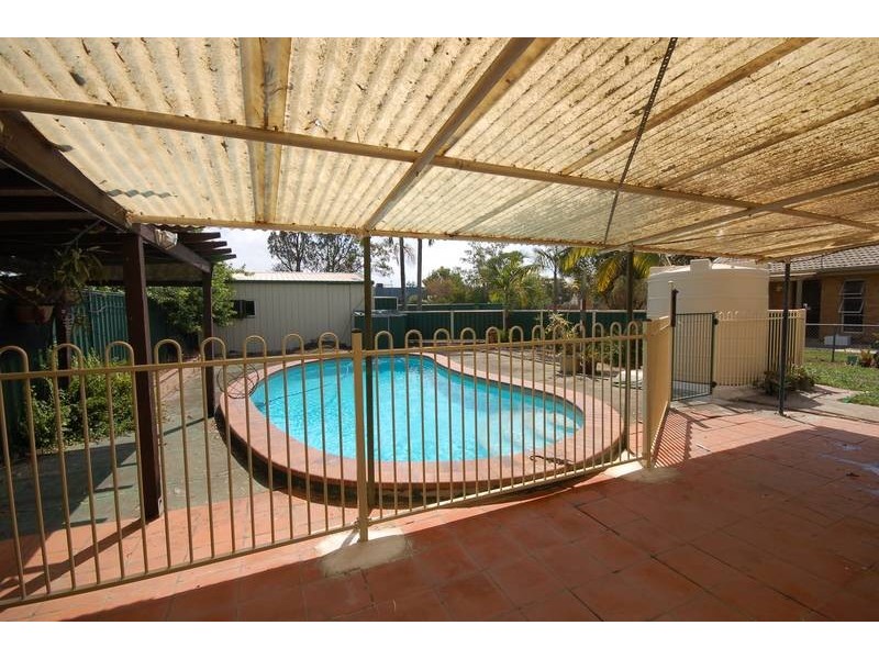 6 Dorothy Street, Strathpine QLD 4500