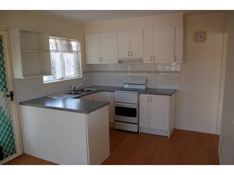 6 Dorothy Street, Strathpine QLD 4500