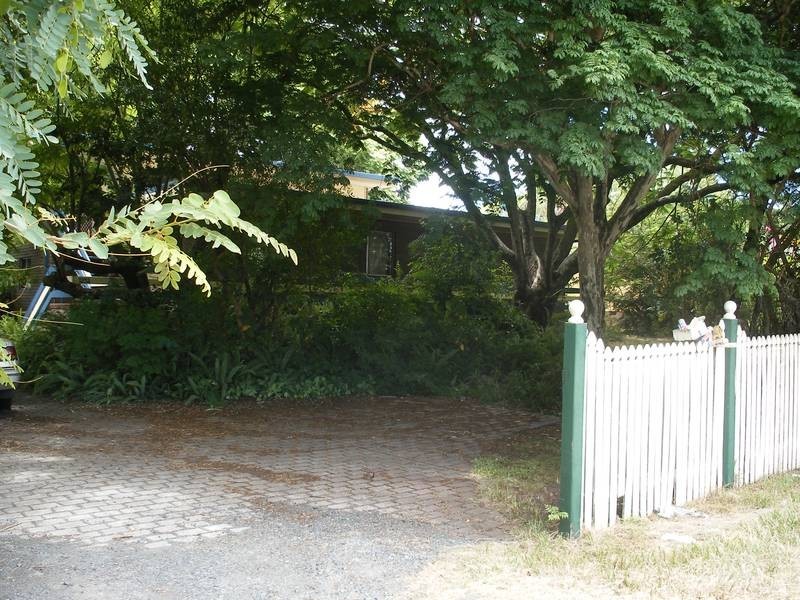 1252 Anzac Avenue, Kallangur QLD 4503