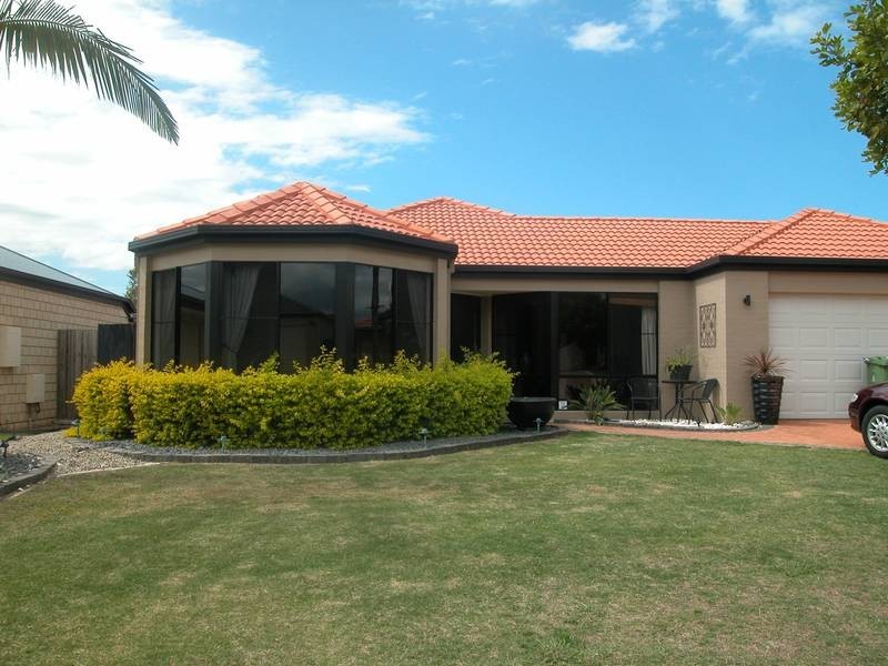 27 Grampion Court, North Lakes QLD 4509