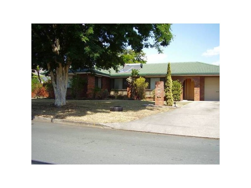 2 Fox Street, Strathpine QLD 4500