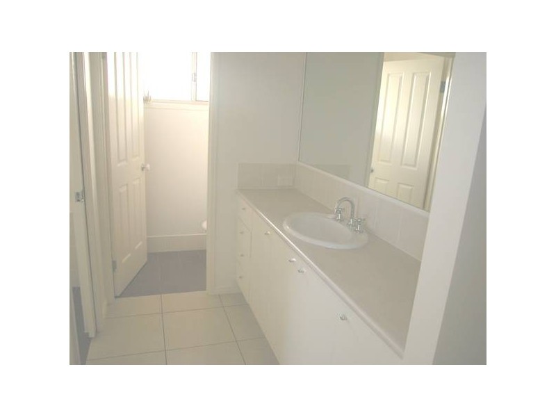 1 Tenzing Court, Warner QLD 4500