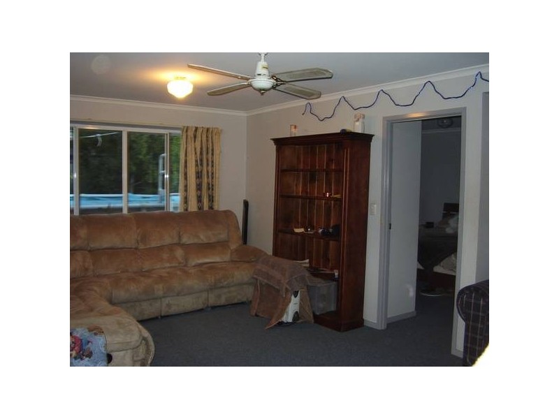 18 Normanby Road, Murrumba Downs QLD 4503