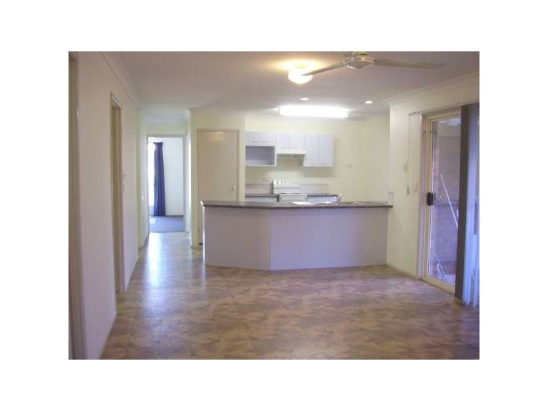 14 Macarthur Drive, Kallangur QLD 4503