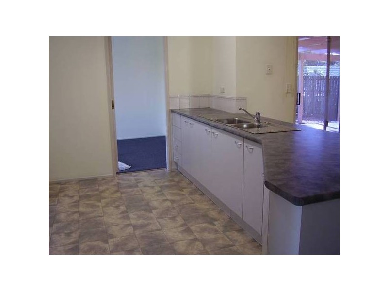 14 Macarthur Drive, Kallangur QLD 4503