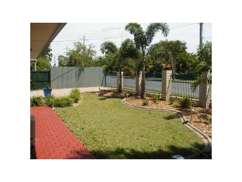 43 Goodfellows Road, Kallangur QLD 4503