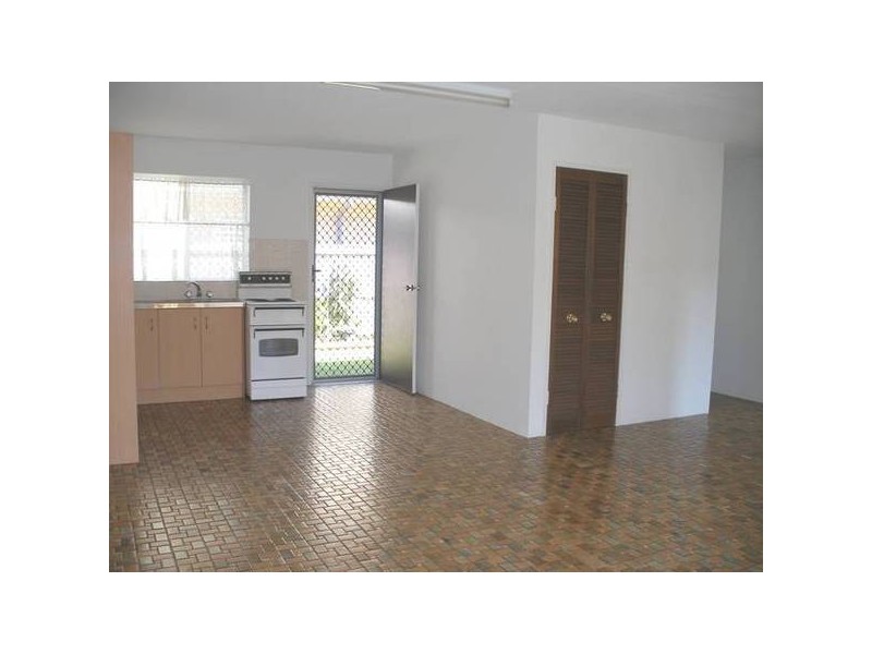 1/15 Brewer Street, Kallangur QLD 4503