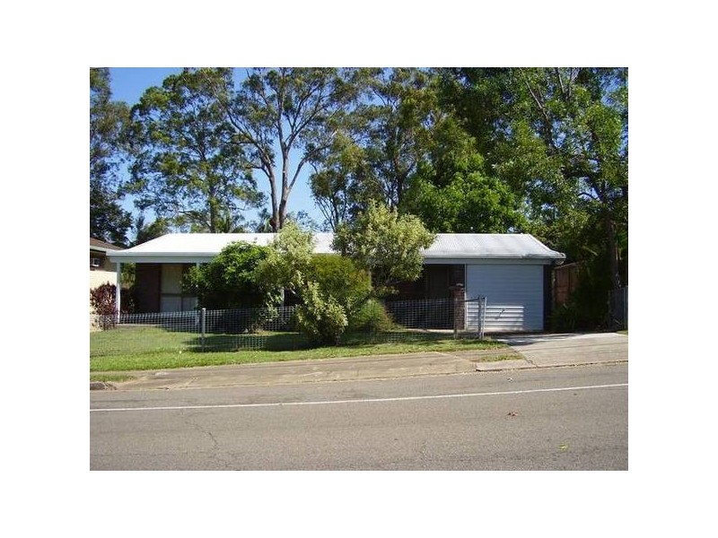 9 Faheys Road, Albany Creek QLD 4035