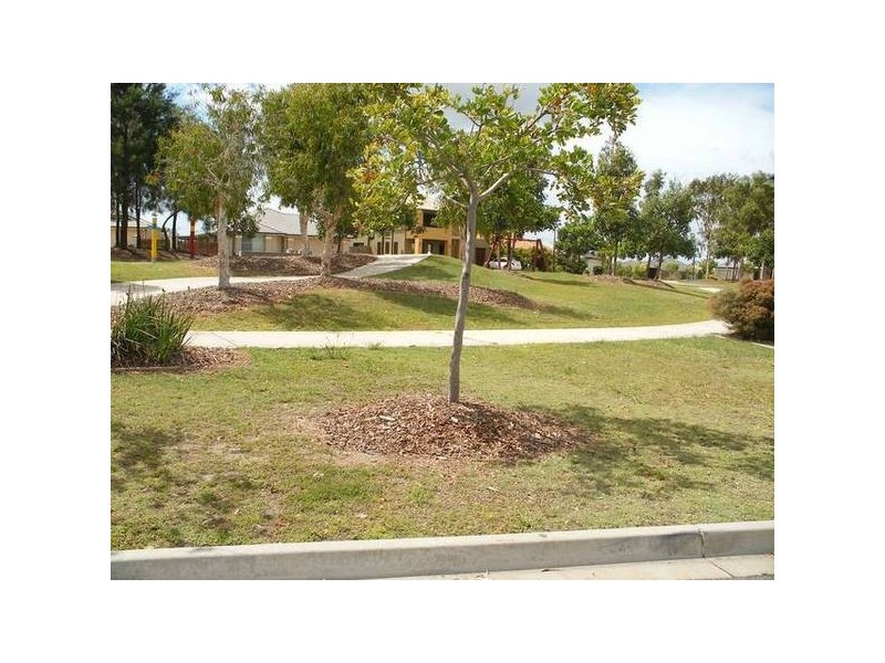 2 Conjola Street, North Lakes QLD 4509