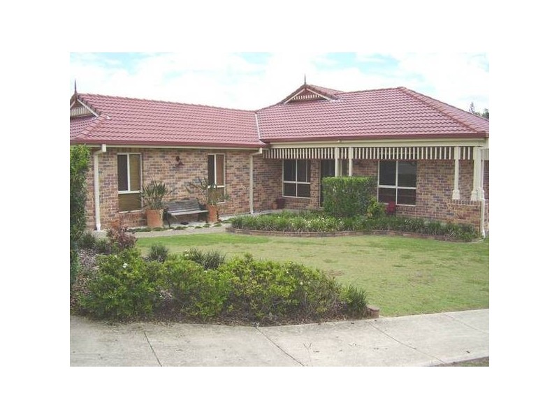 5 Spry Court, Petrie QLD 4502