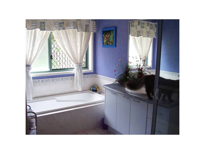 1 Kruger Place, Petrie QLD 4502