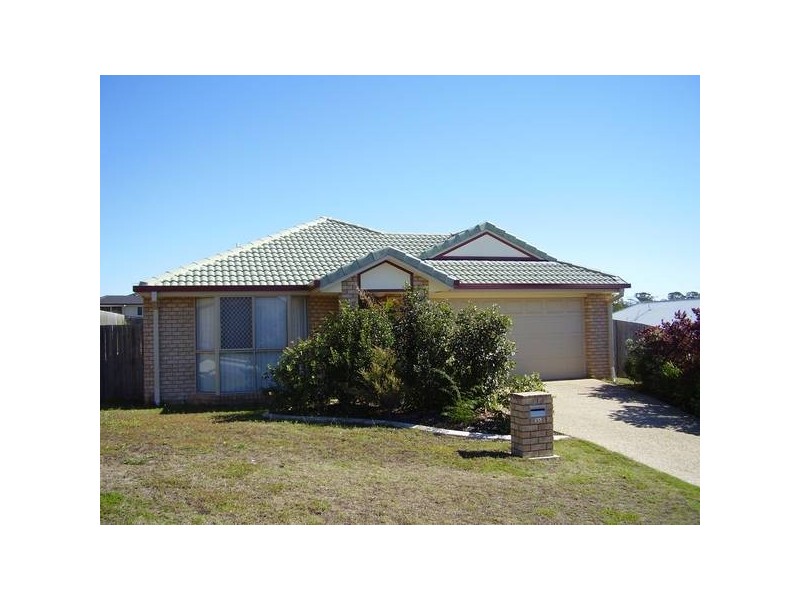 35 D’Aguliar Crescent, Petrie QLD 4502