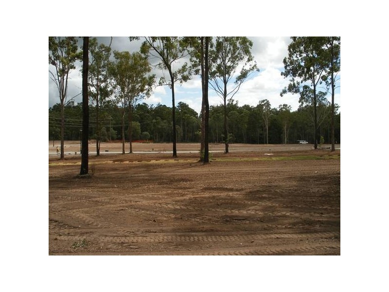 King Fisher Estate, Joyner QLD 4500
