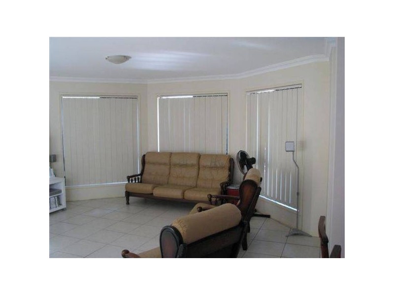 North Lakes QLD 4509