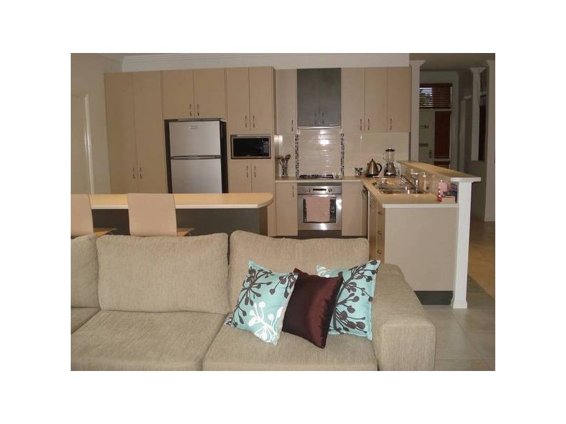 7 Riberry Street, North Lakes QLD 4509