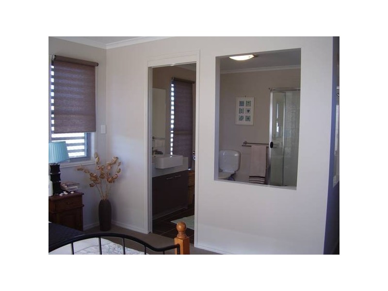 23 Elkington Cct, North Lakes QLD 4509