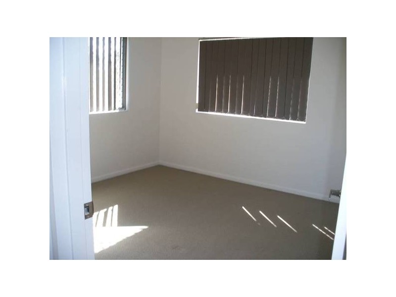 4/35 Harvey Street, Strathpine QLD 4500