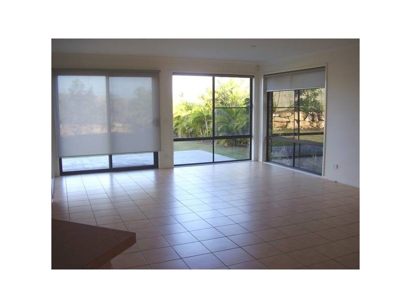 4 Terrocotta Close, Griffin QLD 4503