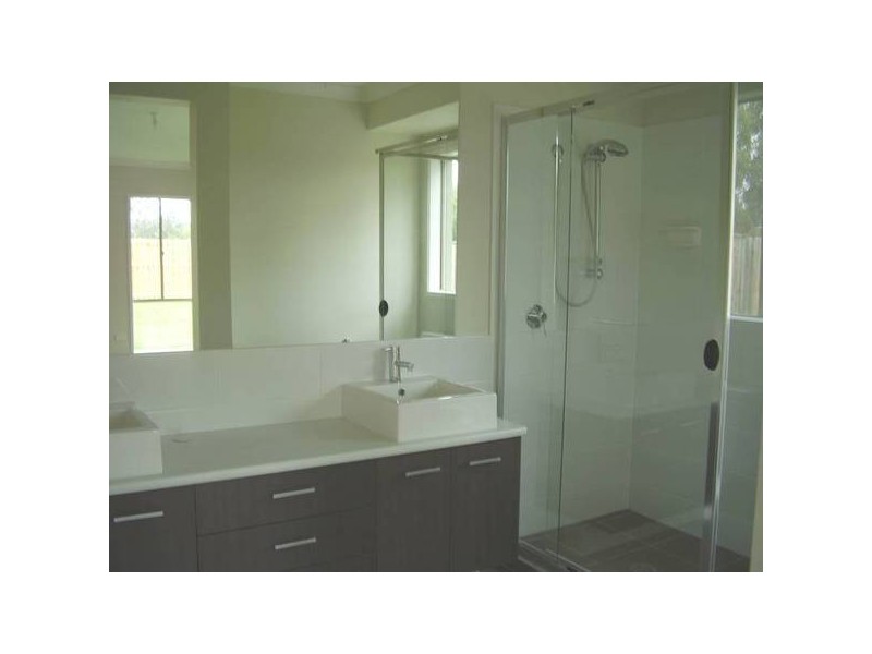 6 Azure Place, Narangba QLD 4504