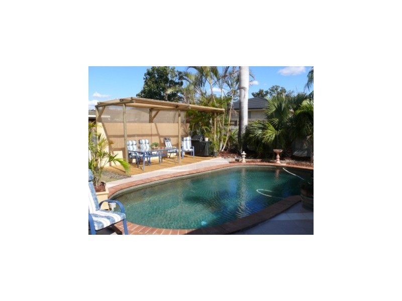 17 Kurrajong Drive, Warner QLD 4500