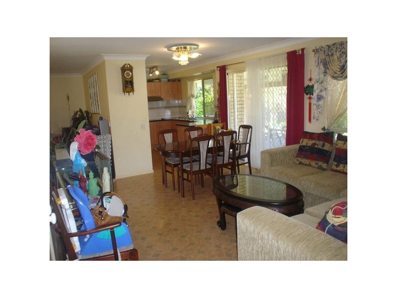 15 Freedom Drive, Kallangur QLD 4503