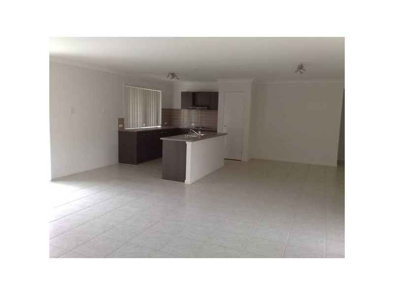 28 Fantail Crescent, Mango Hill QLD 4509