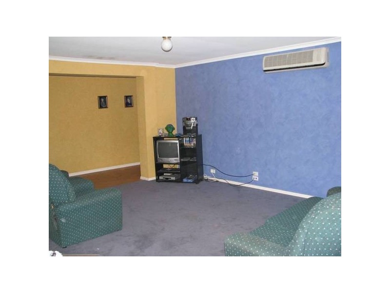 1 Kruger Court, Petrie QLD 4502