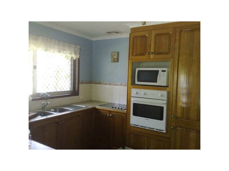 51 Melinda Court, Kallangur QLD 4503