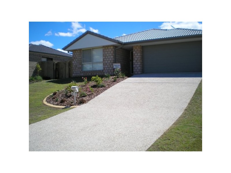 25 Riverbend Crescent, Morayfield QLD 4506